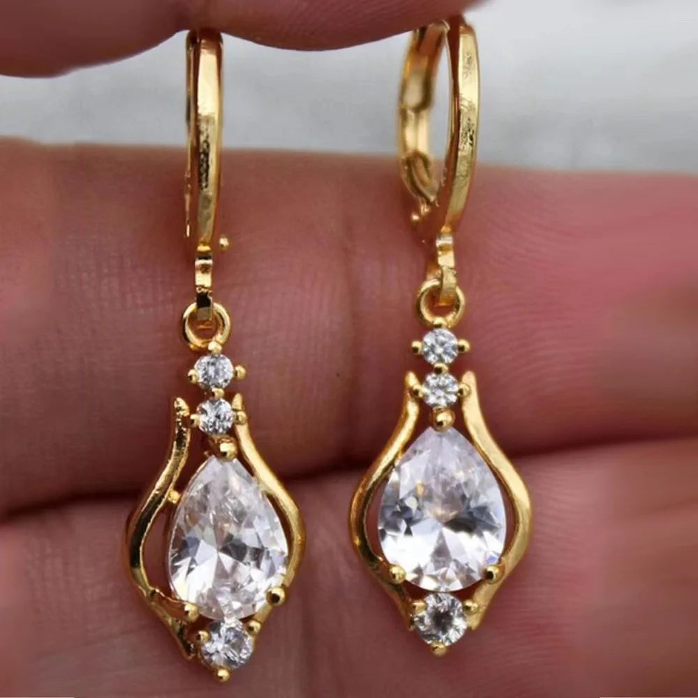 MONTE VITSO – Aurora Crystal Earrings