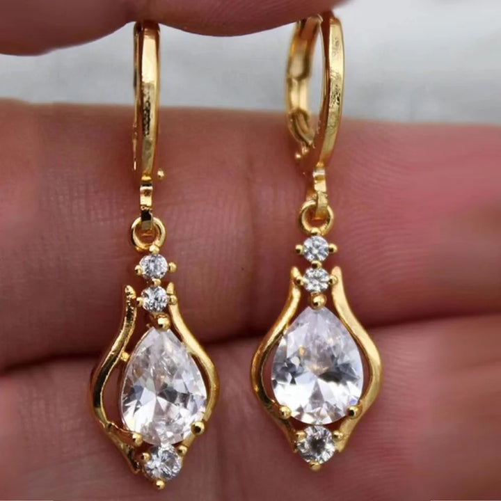 MONTE VITSO – Aurora Crystal Earrings