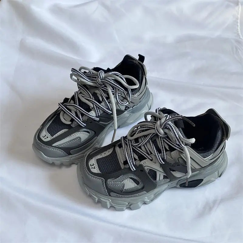MONTE VITSO – Shadow Chunk Sneakers