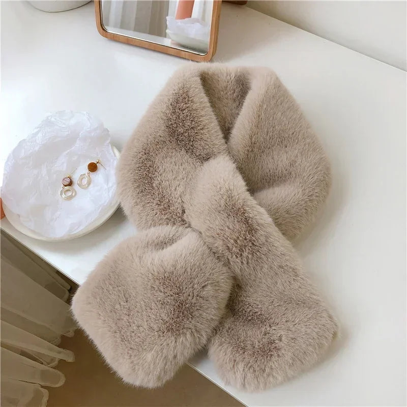 MONTE VITSO – Soft Luxe Winter Scarf