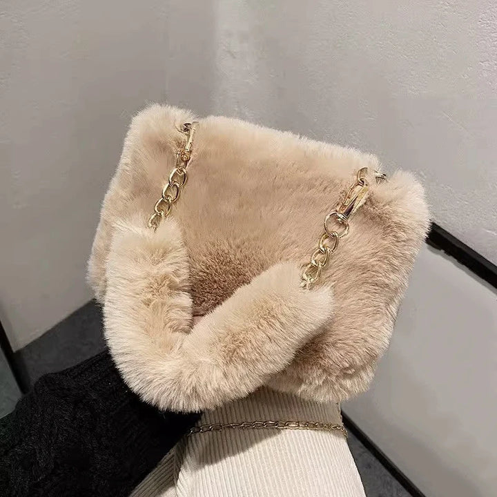 NOIR LUXE - Plush Bag