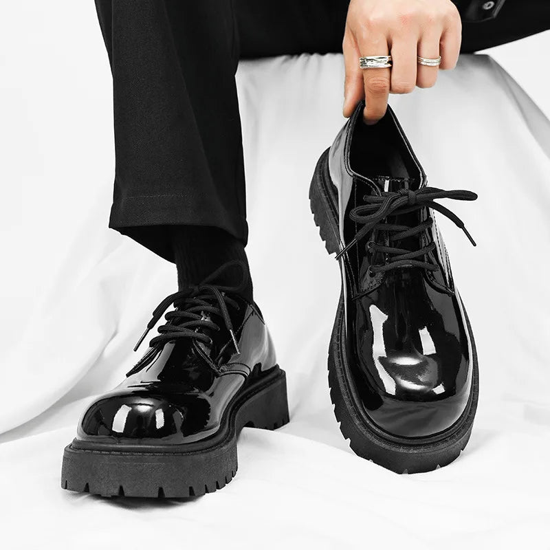 MONTE VITSO – Black Regent Loafers