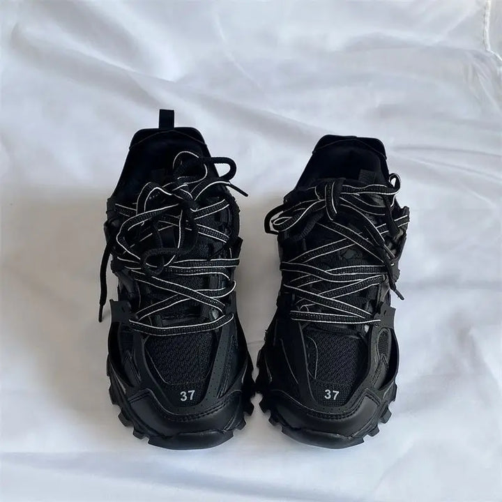 MONTE VITSO – Shadow Chunk Sneakers