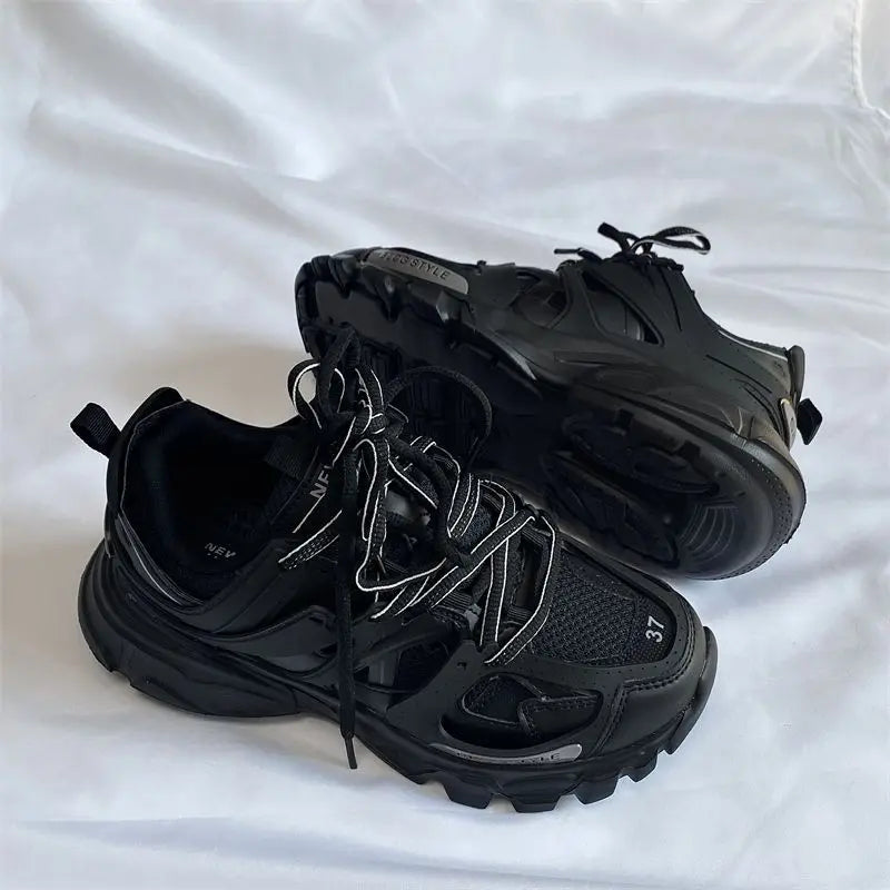 MONTE VITSO – Shadow Chunk Sneakers