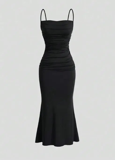 MONTE VITSO – Noir Sculpt Dress