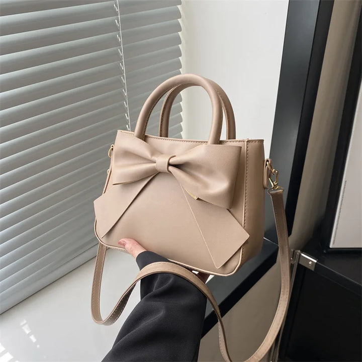 NOIR BELLE - Bow Crossbody Bag