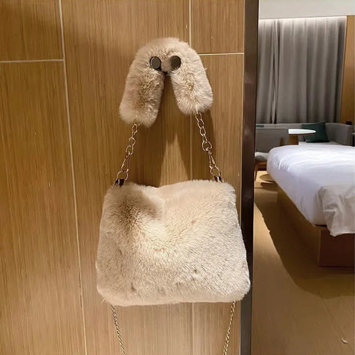 NOIR LUXE - Plush Bag