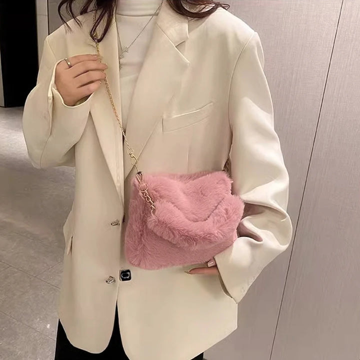 NOIR LUXE - Plush Bag