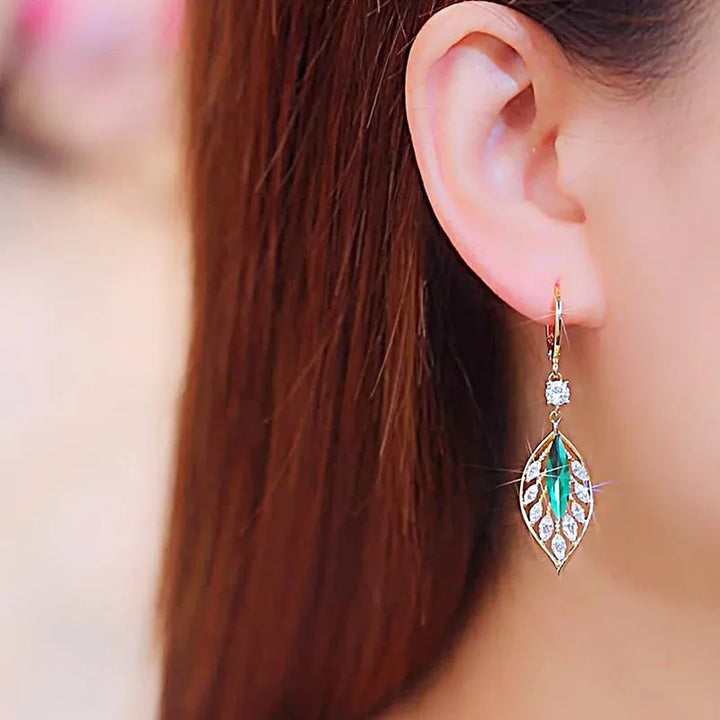 MONTE VITSO – Emerald Drop Earrings