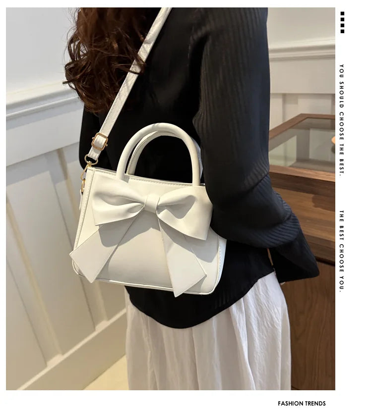 NOIR BELLE - Bow Crossbody Bag