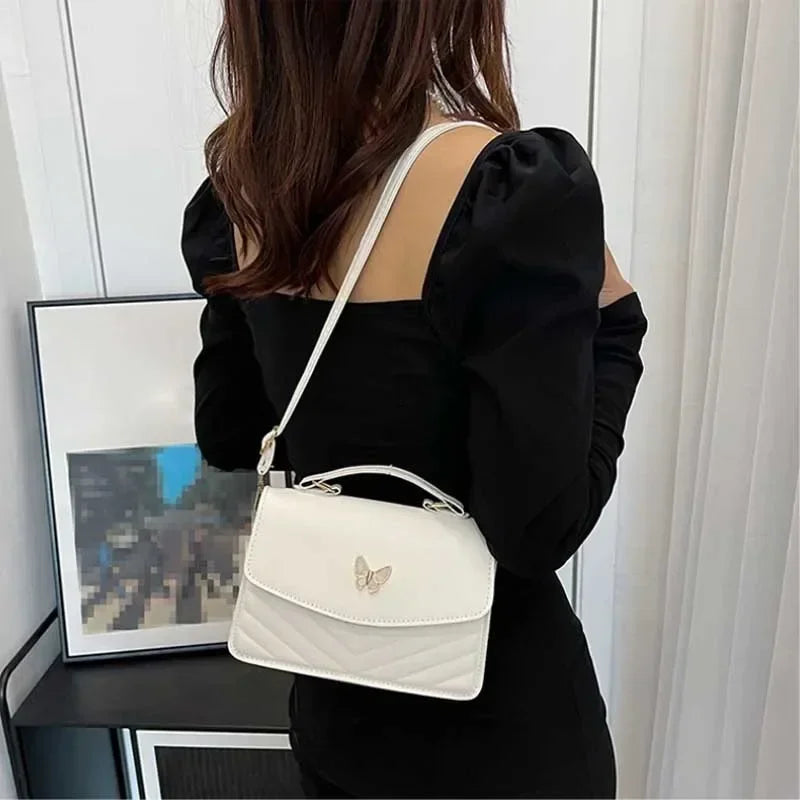 Luna Bow – Mini Crossbody Bag