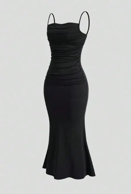 MONTE VITSO – Noir Sculpt Dress