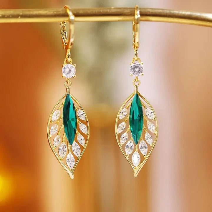 MONTE VITSO – Emerald Drop Earrings